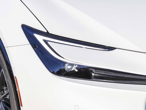 New 2026 Toyota Prius Limited image 5