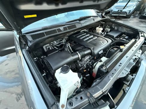 Used 2017 Toyota Sequoia Limited image 37