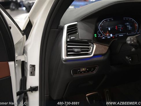 Used 2023 BMW X5 xDrive40i w/ M Sport Package AWD/4WD image 34