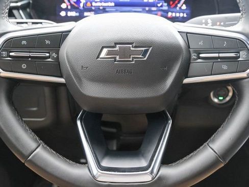 Used 2025 Chevrolet Tahoe Z71 AWD/4WD image 29