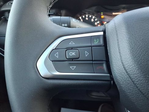 New 2026 Jeep Compass Latitude AWD/4WD image 23
