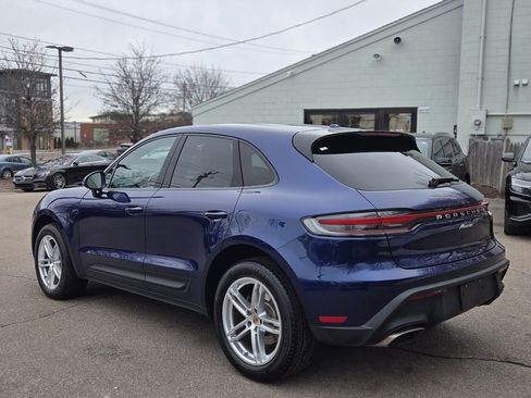 Used 2023 Porsche Macan AWD image 4