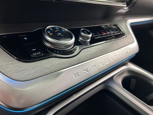 New 2026 Ford Expedition Max Platinum w/ Driver's Package image 20