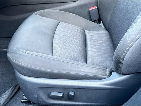 Used 2021 Nissan Altima 2.5 SV FWD image 17