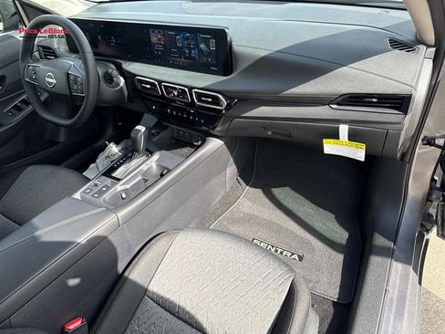 Used 2026 Nissan Sentra SV w/ SV Convenience Package FWD image 11