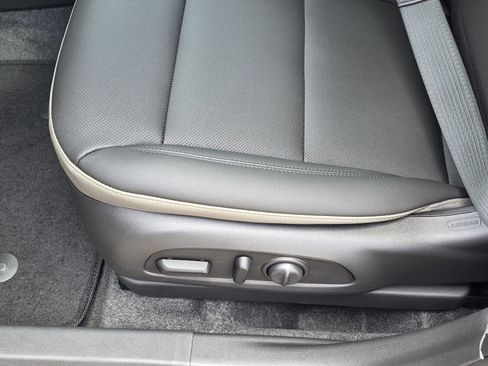 New 2026 Chevrolet Trax ACTIV w/ Driver Confidence Package FWD image 17