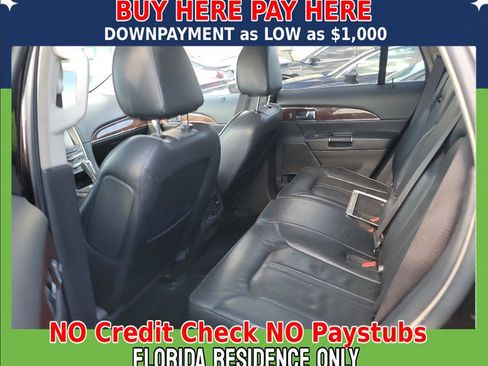 Used 2013 Lincoln MKX FWD image 8