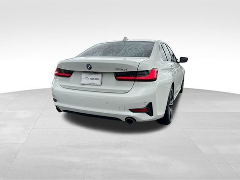 Used 2021 BMW 330i Sedan w/ Convenience Package RWD image 5