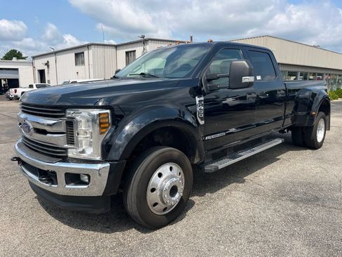 Used 2018 Ford F450 XLT AWD/4WD image 8