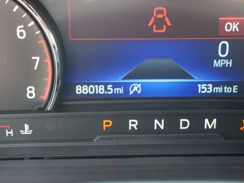 Used 2020 Ford Explorer XLT w/ Equipment Group 202A AWD/4WD image 19