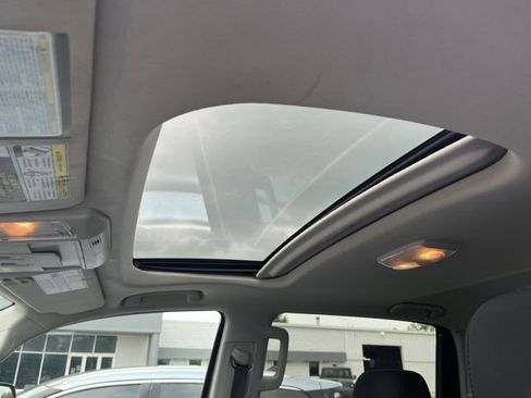 Used 2017 Toyota Tundra TRD Pro AWD/4WD image 9