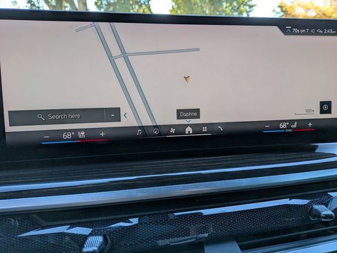 Used 2024 BMW X6 xDrive40i image 25