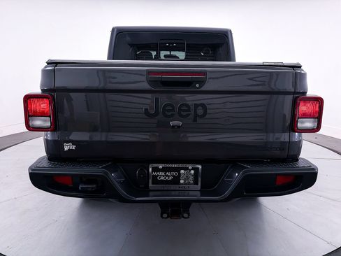 Used 2021 Jeep Gladiator Sport AWD/4WD image 12