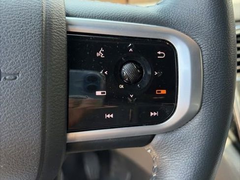 Used 2025 Nissan Armada Platinum AWD/4WD image 36