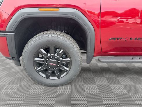 New 2026 GMC Sierra 2500 AT4 w/ AT4 Premium Plus Package AWD/4WD image 30