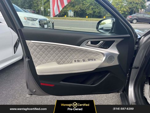 Used 2022 Genesis G70 3.3T w/ Sport Prestige Package image 14