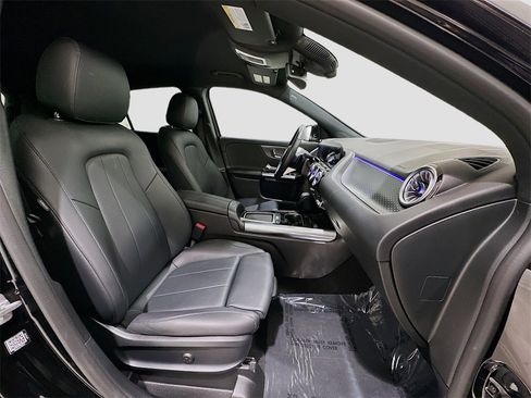 Used 2024 Mercedes-Benz GLA 250 4MATIC image 27