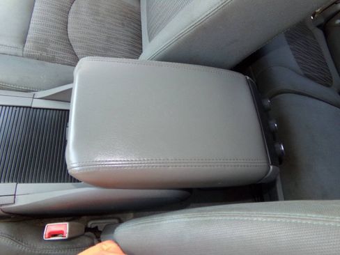 Used 2017 Chevrolet Traverse LS FWD image 51
