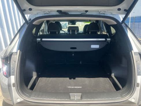 Used 2024 Hyundai Tucson SEL AWD/4WD image 11