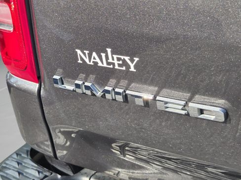Used 2019 RAM 1500 Limited AWD/4WD image 31