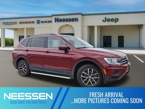 Used 2019 Volkswagen Tiguan SE FWD image 1
