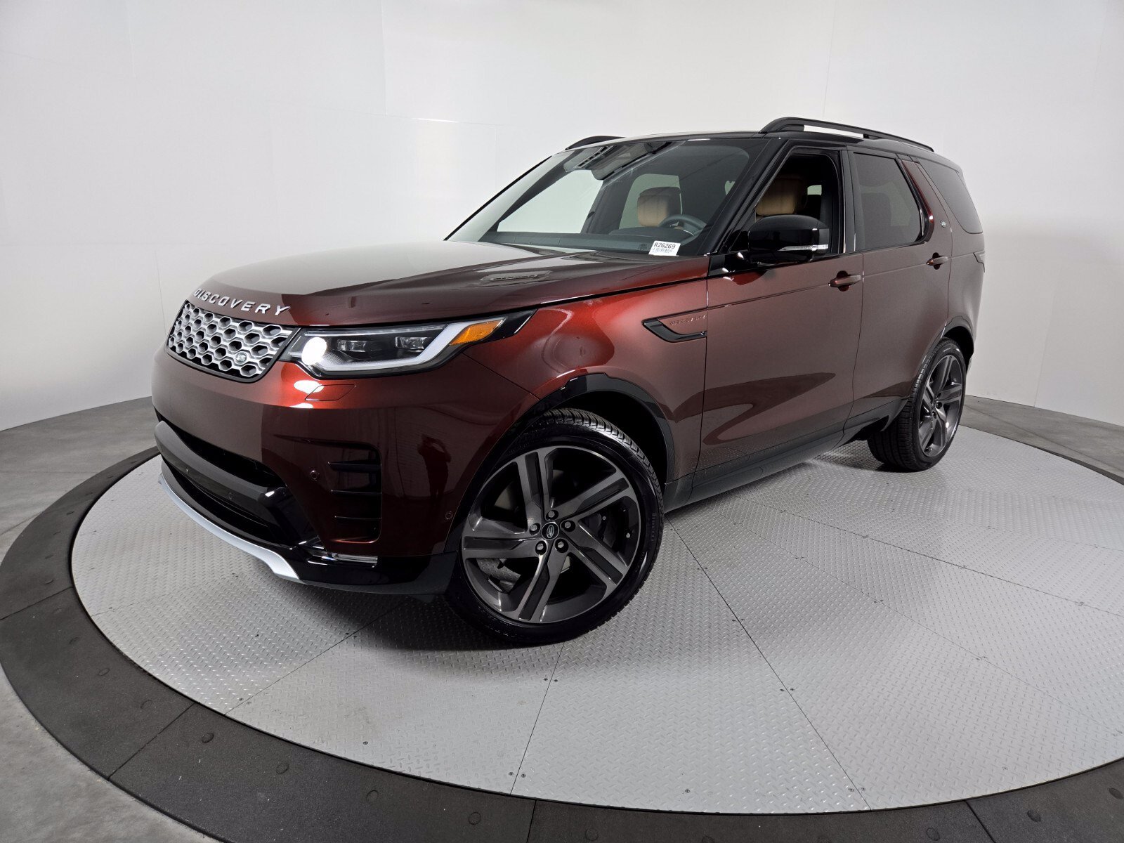 New 2026 Land Rover Discovery Limited Edition AWD/4WD image 1