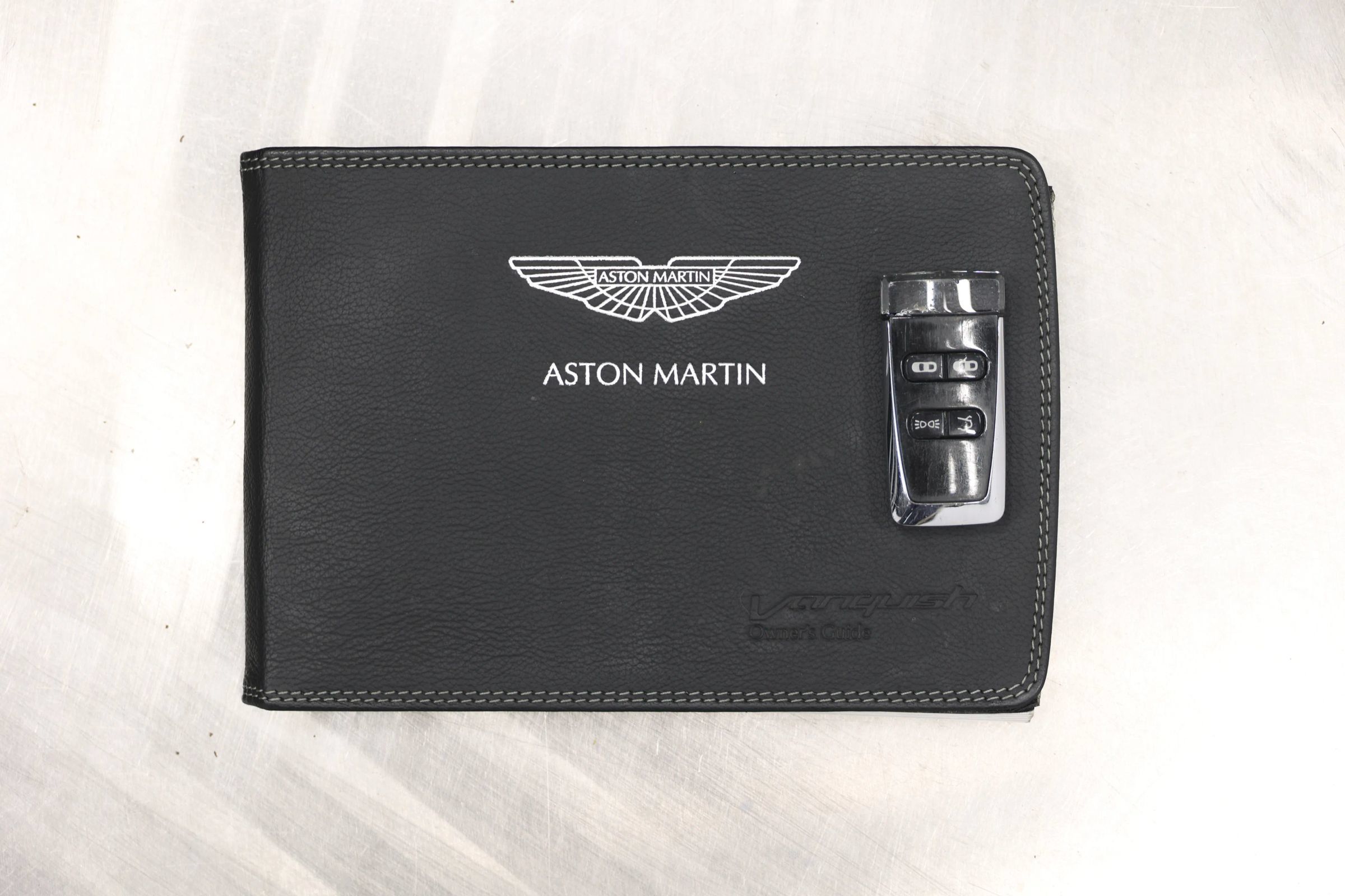 Used 2016 Aston Martin Vanquish Volante RWD image 5