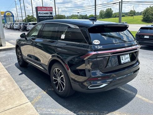 New 2025 Lincoln Nautilus Premier w/ Equipment Group 102A image 6