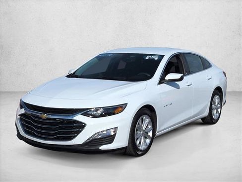 Certified 2022 Chevrolet Malibu LT FWD image 4