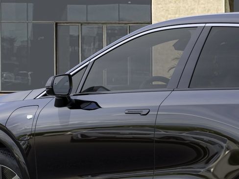 New 2026 Cadillac Optiq Luxury 1 RWD image 12