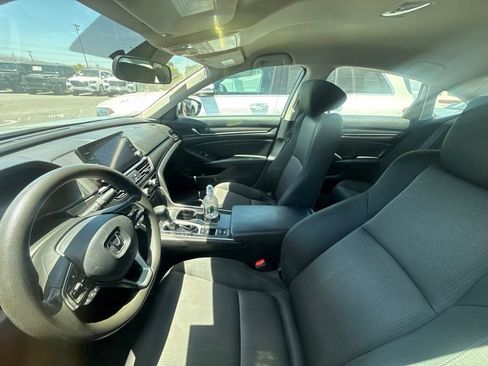 Used 2021 Honda Accord LX image 10
