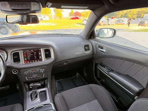 Used 2023 Dodge Charger R/T RWD image 33