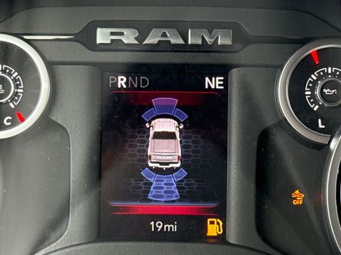 New 2026 RAM 2500 Lone Star AWD/4WD image 30