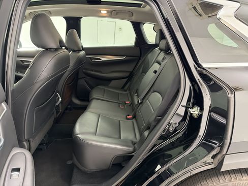 Used 2023 INFINITI QX50 Luxe AWD/4WD image 22