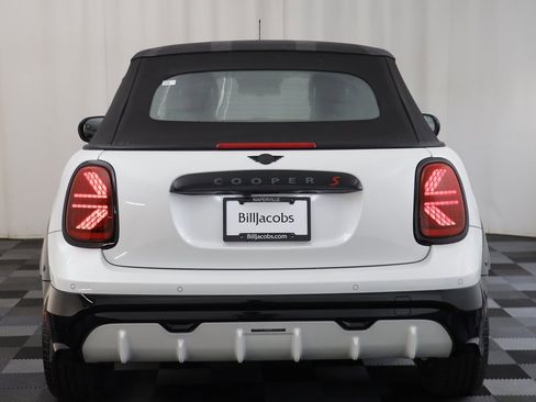 New 2026 MINI Cooper S image 17