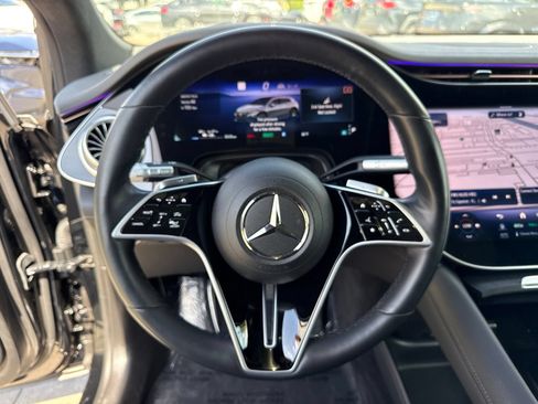 Used 2023 Mercedes-Benz EQS 580 4MATIC SUV image 29