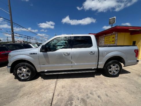 Used 2015 Ford F150 XLT w/ Equipment Group 301A Mid RWD image 8