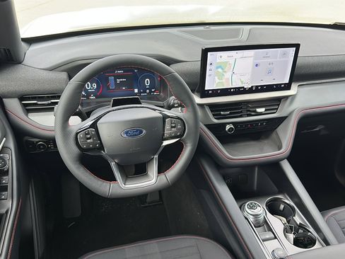 New 2026 Ford Explorer ST-Line w/ ST-Line Street Pack RWD image 11