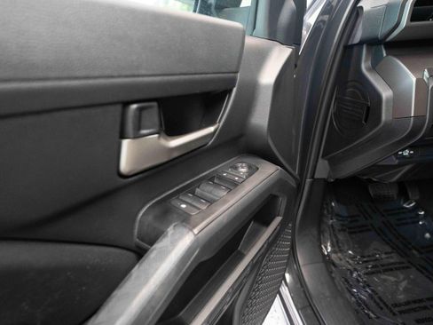 Used 2024 Toyota Tacoma TRD Off-Road AWD/4WD image 7