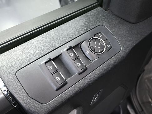 Used 2015 Ford F150 XLT w/ Equipment Group 302A Luxury image 23