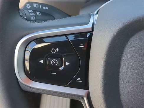 New 2026 Volvo XC90 B6 Ultra w/ Protection Package Premier image 22