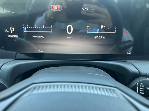 New 2026 Nissan Sentra SV w/ SV Convenience Package FWD image 10