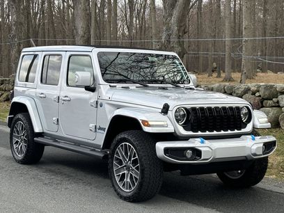 Used 2024 Jeep Wrangler High Altitude