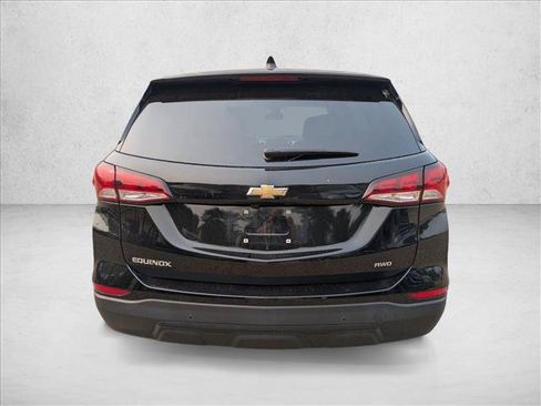 Used 2023 Chevrolet Equinox LS w/ LS Convenience Package AWD/4WD image 6