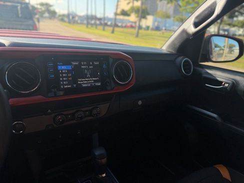 Used 2016 Toyota Tacoma 2WD Access Cab image 20
