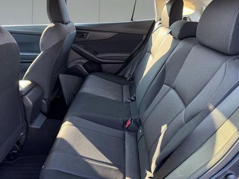 Used 2017 Subaru Impreza 2.0i Premium image 9