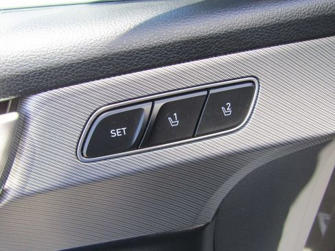 Used 2025 Hyundai Palisade SEL AWD/4WD image 28