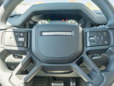 New 2026 Land Rover Defender 110 V8 AWD/4WD image 14