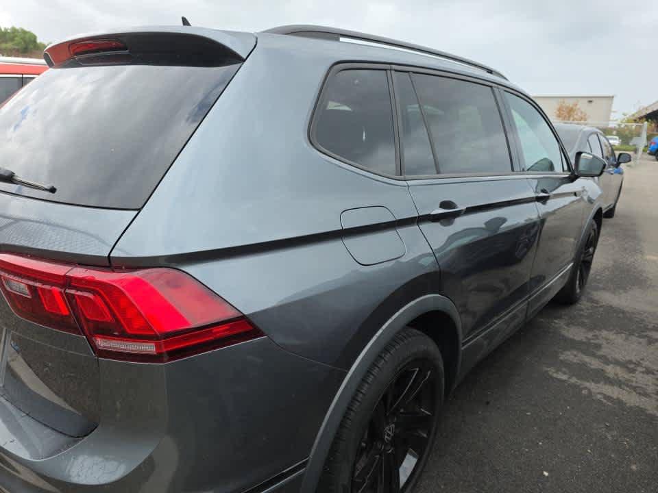 Used 2023 Volkswagen Tiguan SE R-Line FWD image 5