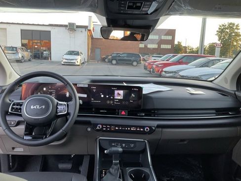 New 2026 Kia Carnival SX image 49